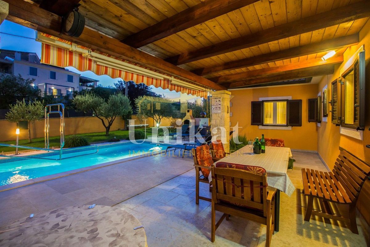 Hiša s čudovitim razgledom - Vižinada